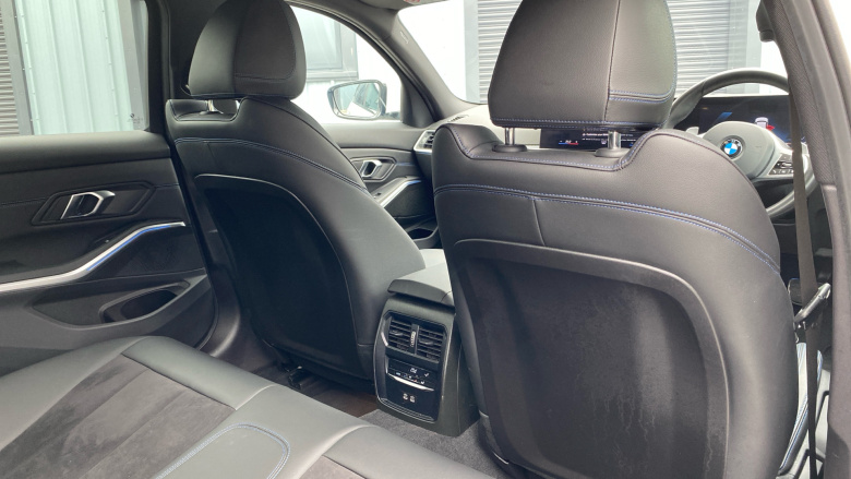 BMW 3 Series 320i M Sport 4dr Step Auto Petrol Saloon